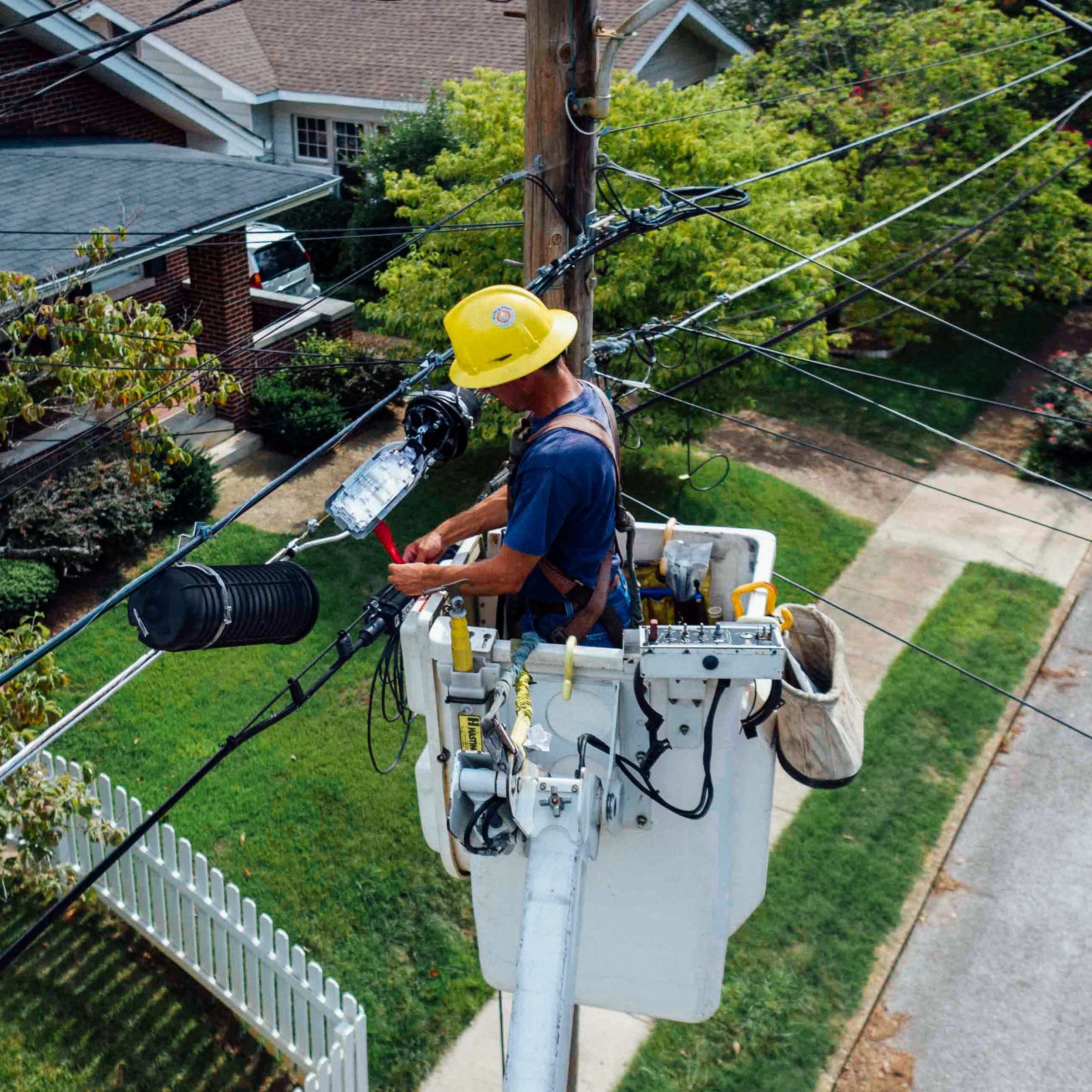 How to Choose the Best Telecommunications Equipment for Your Business Needs