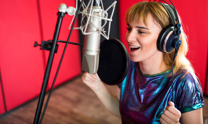 How to Become a Voice Artiste