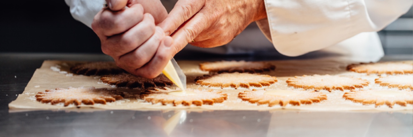 best pastry schools in France