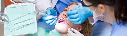 dental assistant online schools with financial aid